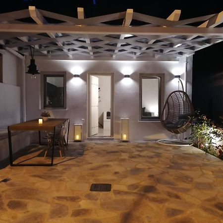 Yalos Luxury Home Agioi Saranta Exterior photo