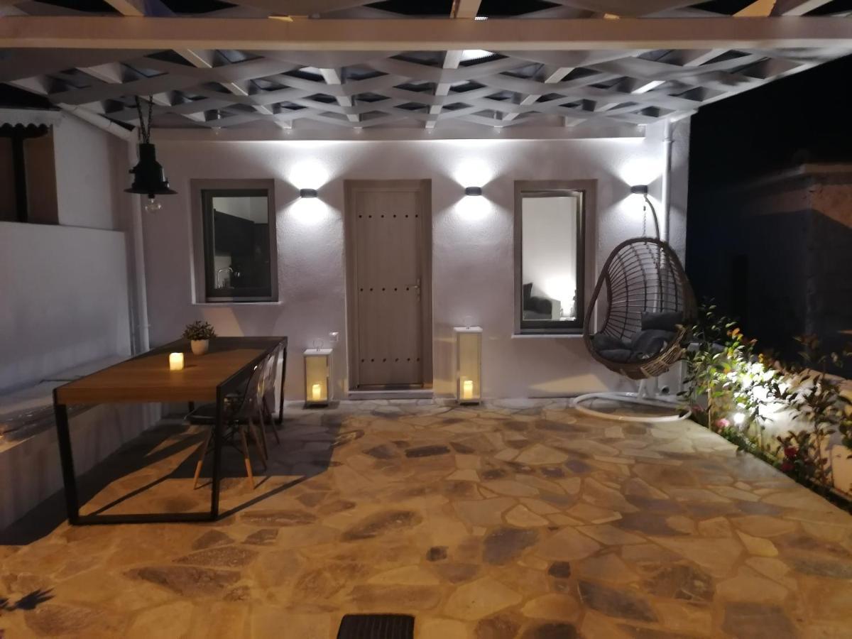 Yalos Luxury Home Agioi Saranta Exterior photo